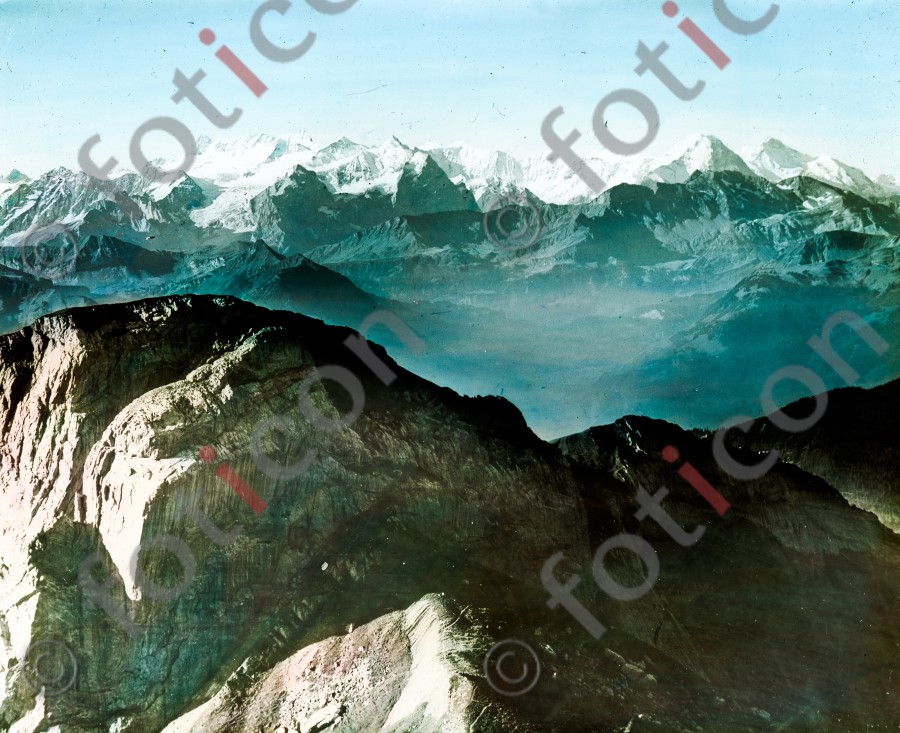 Berner Alpen v. Pilatus | Bernese Alps from Pilate (foticon-simon-021-060.jpg)